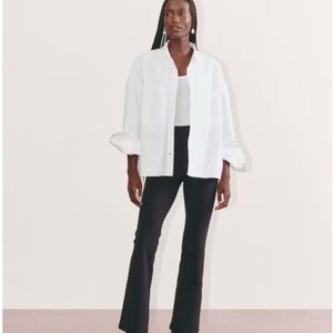 Everlane The Boxy Oxford